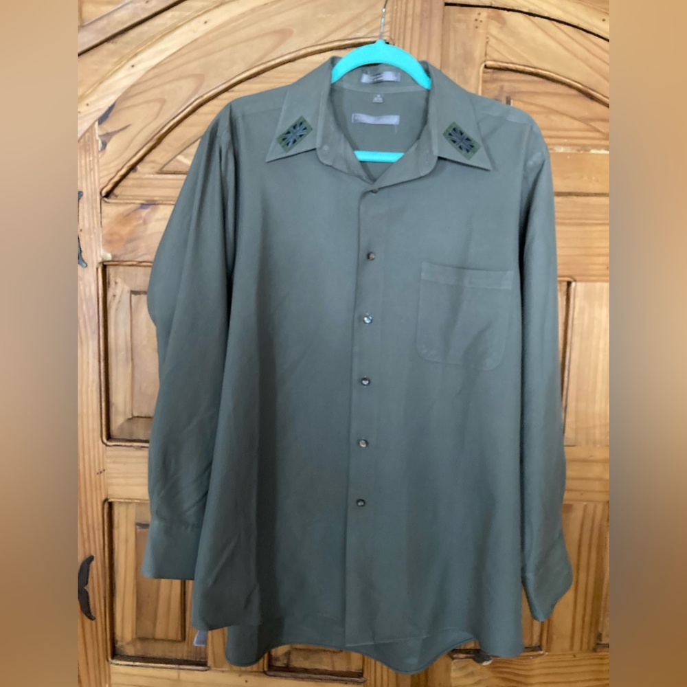 British Racing Green Shirt Men’s 16 by Geoffrey Beene